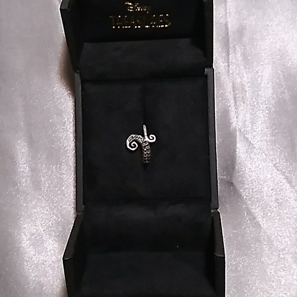 Disney's Treasures Nightmare Before Christmas Ring - Picture 6 of 7